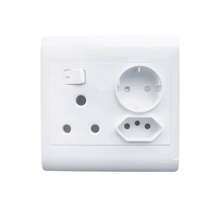 SYNERJI S/S 4X4 SNG+EURO+SCHUKO
